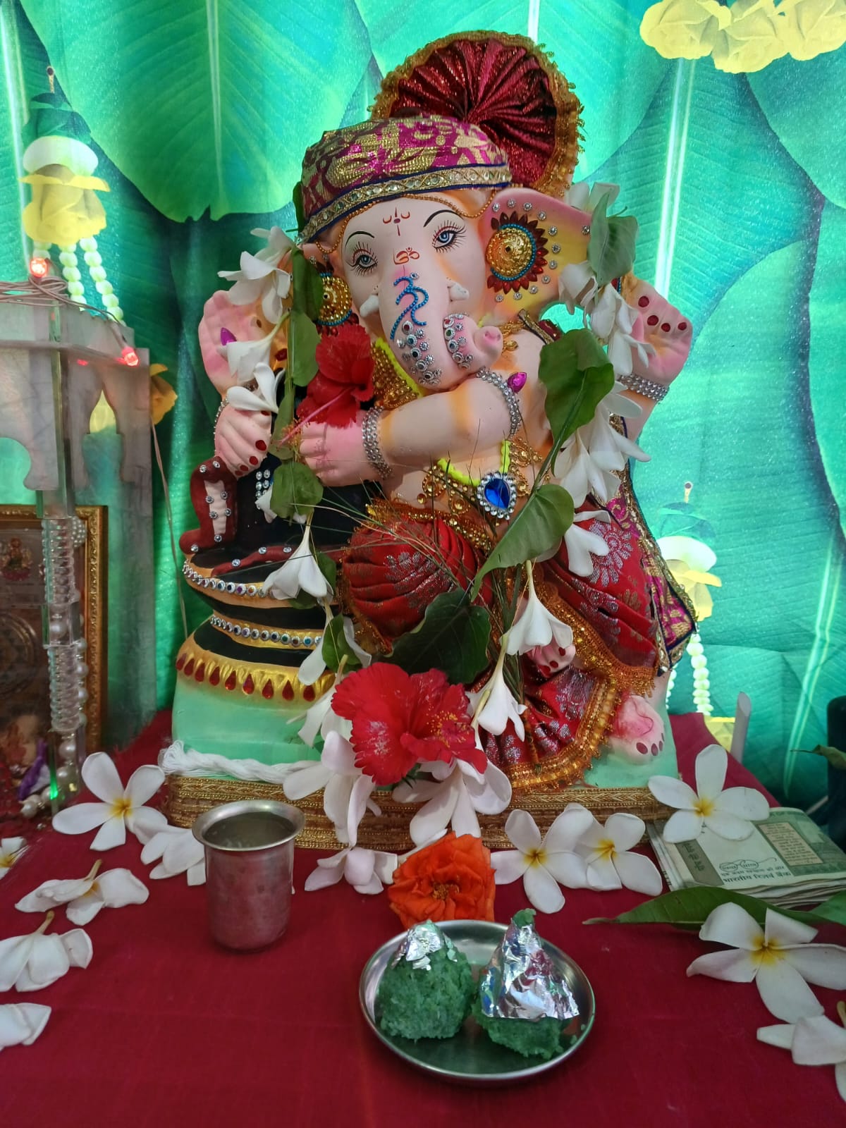 Ganesh Chaturthi : 12 राशियों के अनुसार 12 मंत्र और 12 भोग, प्रसन्न होंगे श्री गणेश