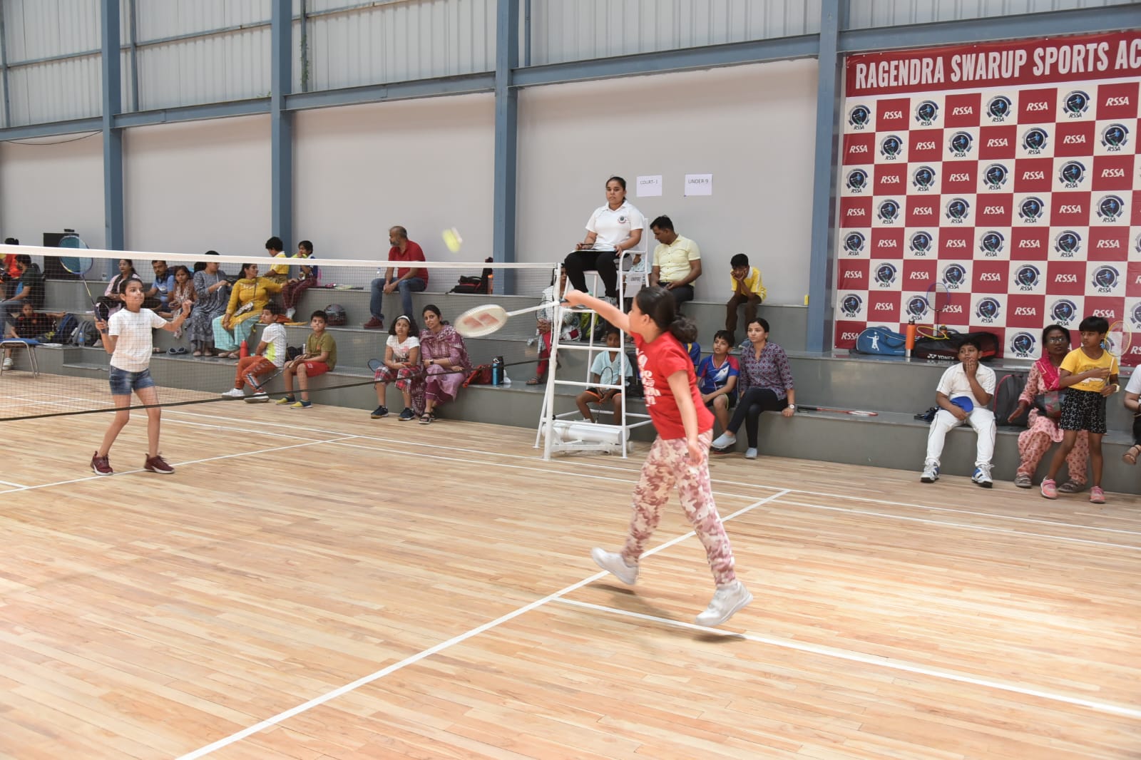 बैडमिंटन प्रतियोगिता 23 जनवरी से