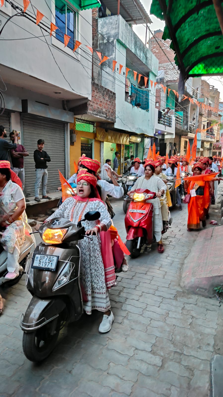 राम लला मंदिर में दुर्गा अष्टमी पर भव्य मातृशक्ति वाहन यात्रा निकली, देखें वीडियो   